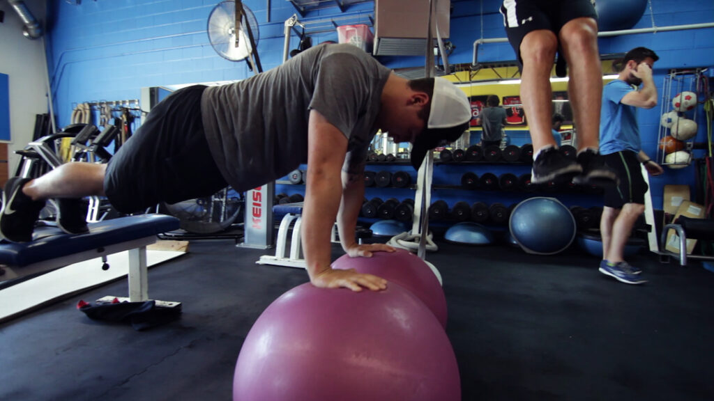 Richard burr fitness personal trainer winnipeg advanced plank exercise athletic performance training sports performance coach 16912758 e934 4412 ae9e 21336aa74c62