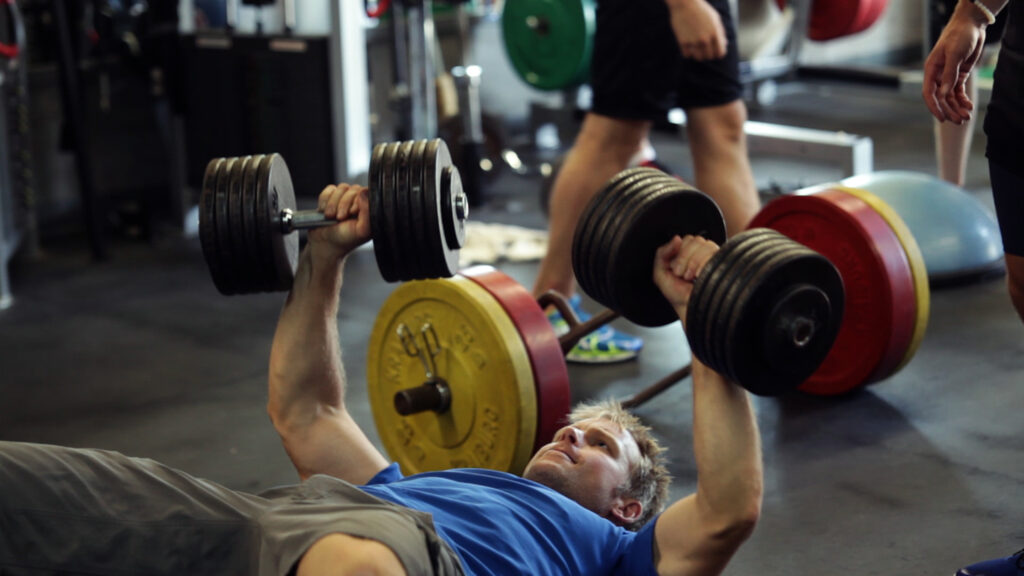 Richard burr fitness personal trainer winnipeg dumbbell bench press gym f67ad684 6c9e 4369 9522 f9a09b913537(1)