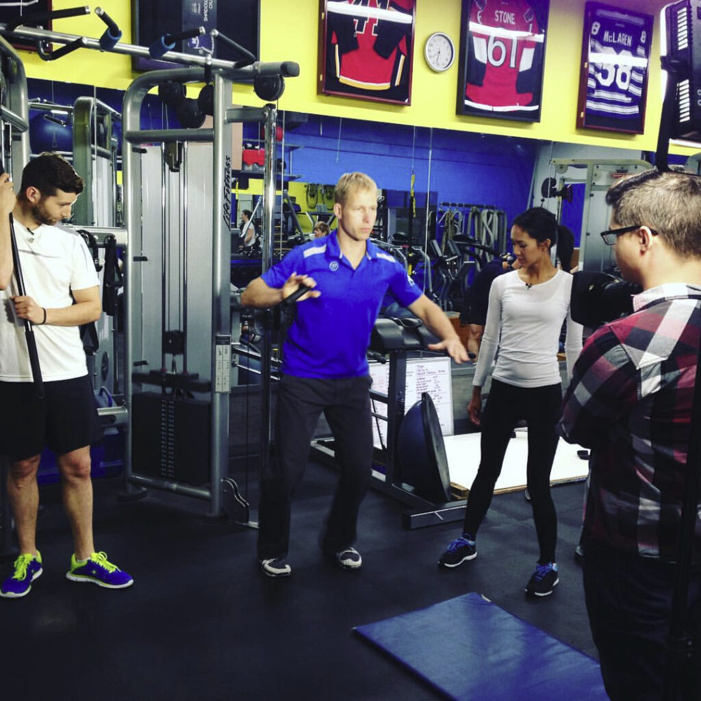 Richard burr fitness personal trainer winnipeg gym training session dynamic environment 79859fd0 c52d 482d a412 2ebdb98f2338